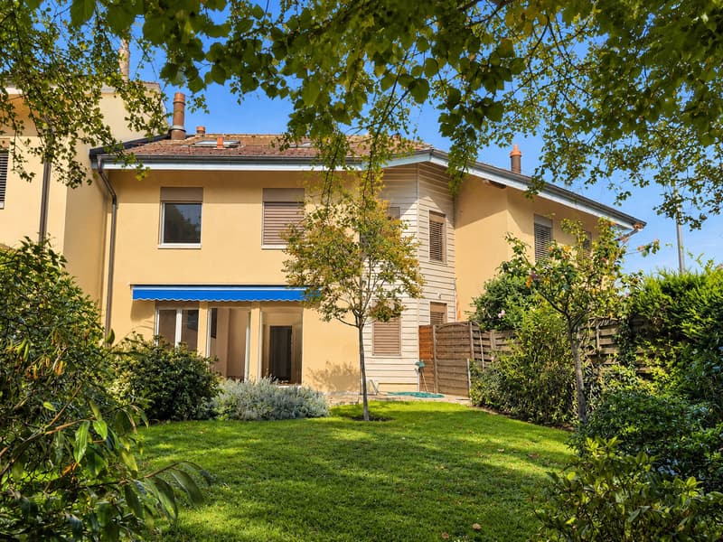 EXCLUSIVITE - Genthod - Charmante villa de 6 pièces (2)