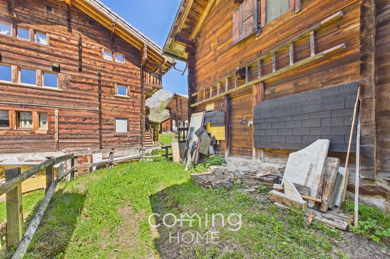 Charmantes Chalet mit Nebengebäude im idyllischen Fieschertal (11)