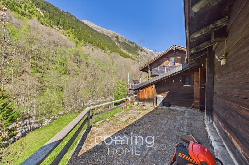 Charmantes Chalet mit Nebengebäude im idyllischen Fieschertal (9)