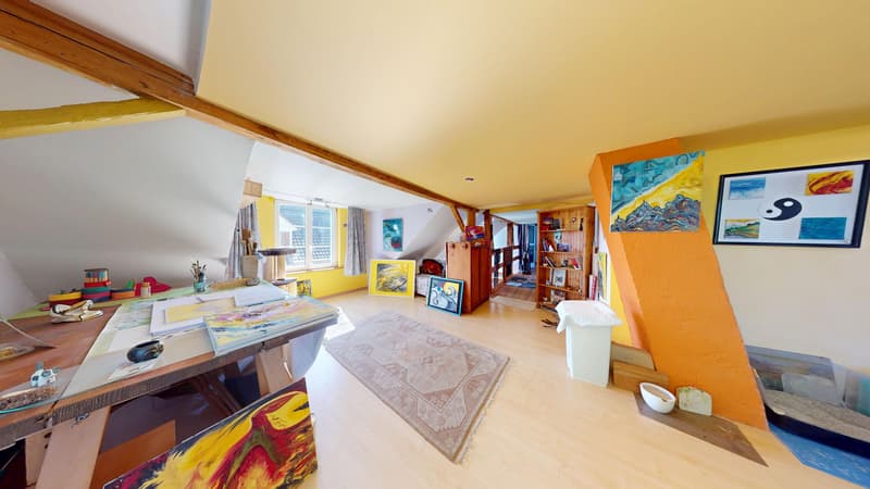 Charaktervolles Dorfhaus mit Einliegerwohnung, Saunalandschaft & Weitblick-Terrasse (9)