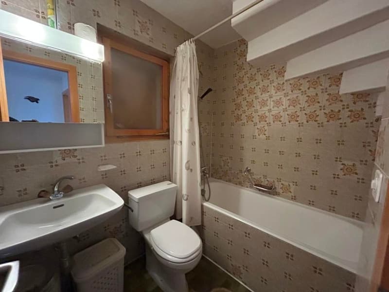 Chalet en madriers à Arbaz avec vue imprenable (9)