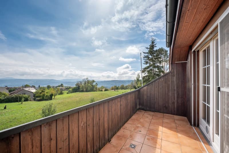 Herrschaftliche Villa mit traumhafter Weitsicht und viel Potenzial (11)
