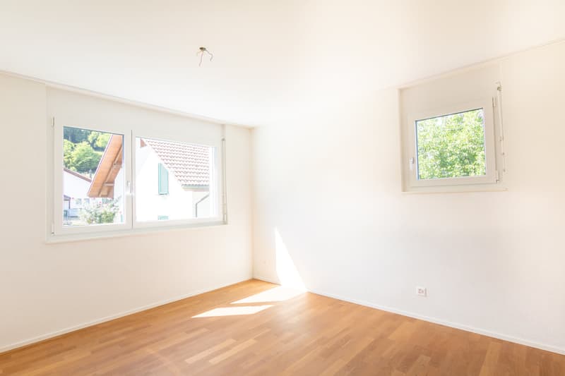 Moderne 4.5-Zimmer-Wohnung im 1. OG mit Balkon, Staffelbach (12)