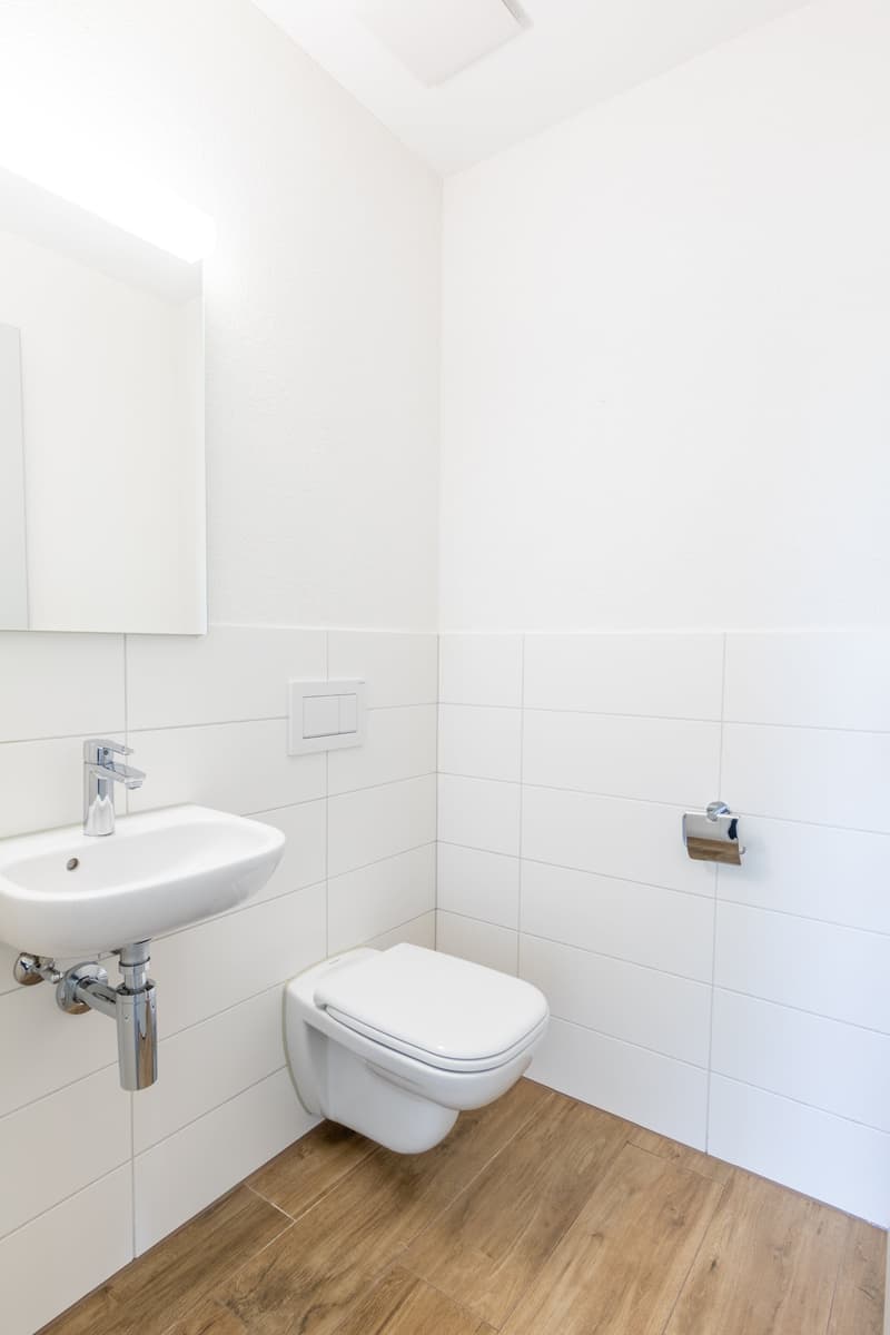 Moderne 4.5-Zimmer-Wohnung im 1. OG mit Balkon, Staffelbach (13)