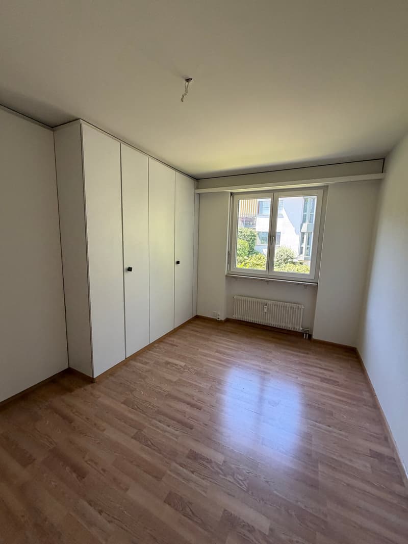 Grosszügige 7.5-Zimmer-Attika-Maisonette-Wohnung mit Balkon und 3 Garagenplätzen (13)
