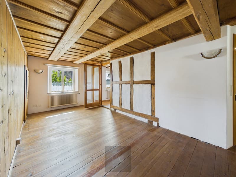 Charmantes 6.5-Zimmer-Einfamilienhaus in Hallau – Historisches Altbau-Juwel (10)