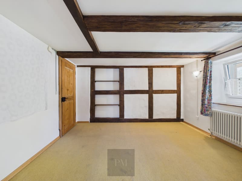 Charmantes 6.5-Zimmer-Einfamilienhaus in Hallau – Historisches Altbau-Juwel (6)