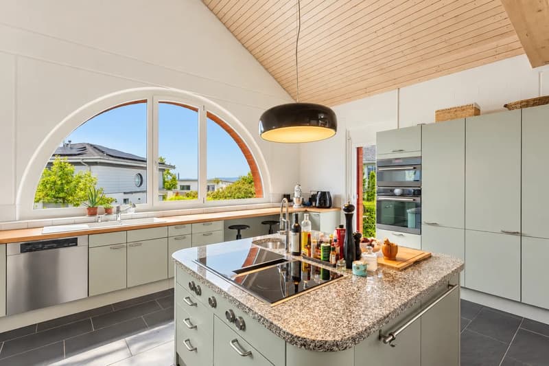 Freistehendes Architektenhaus mit integriertem 1.5 Zimmer Studio (2)