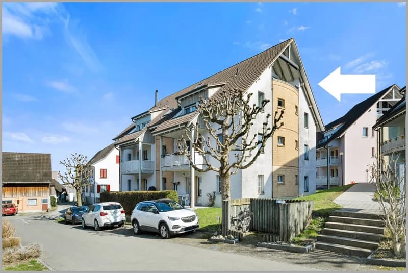 Grosszügige 4.5-Zimmer-Maisonette-Dachwohnung (3)