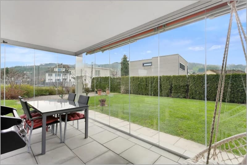 "Wohnen wie im eigenen Haus - grosszügige Gartenwohnung in Rheineck" (10)