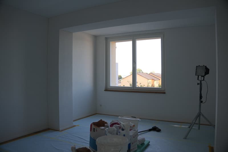 4-Zimmer-Wohnung mit Altbaucharme und traumhafter Sicht auf See und Berge (8)