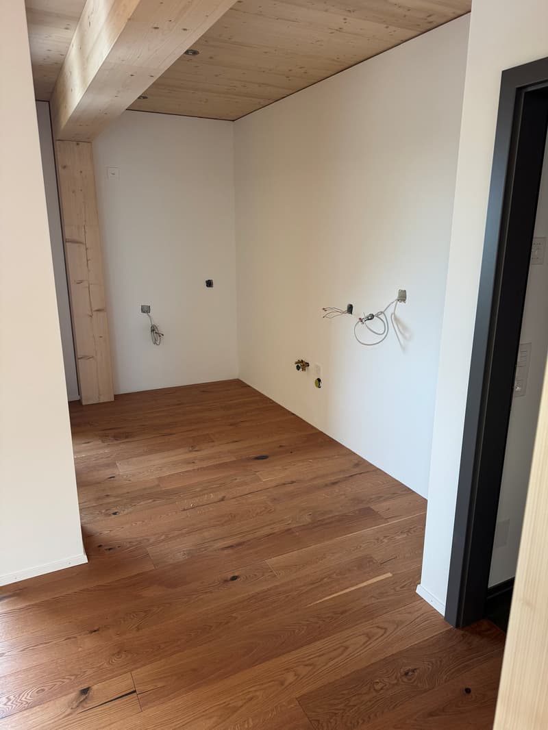 3.5-Zimmer Attikawohnung mit Sommerkühlung zu vermieten (12)