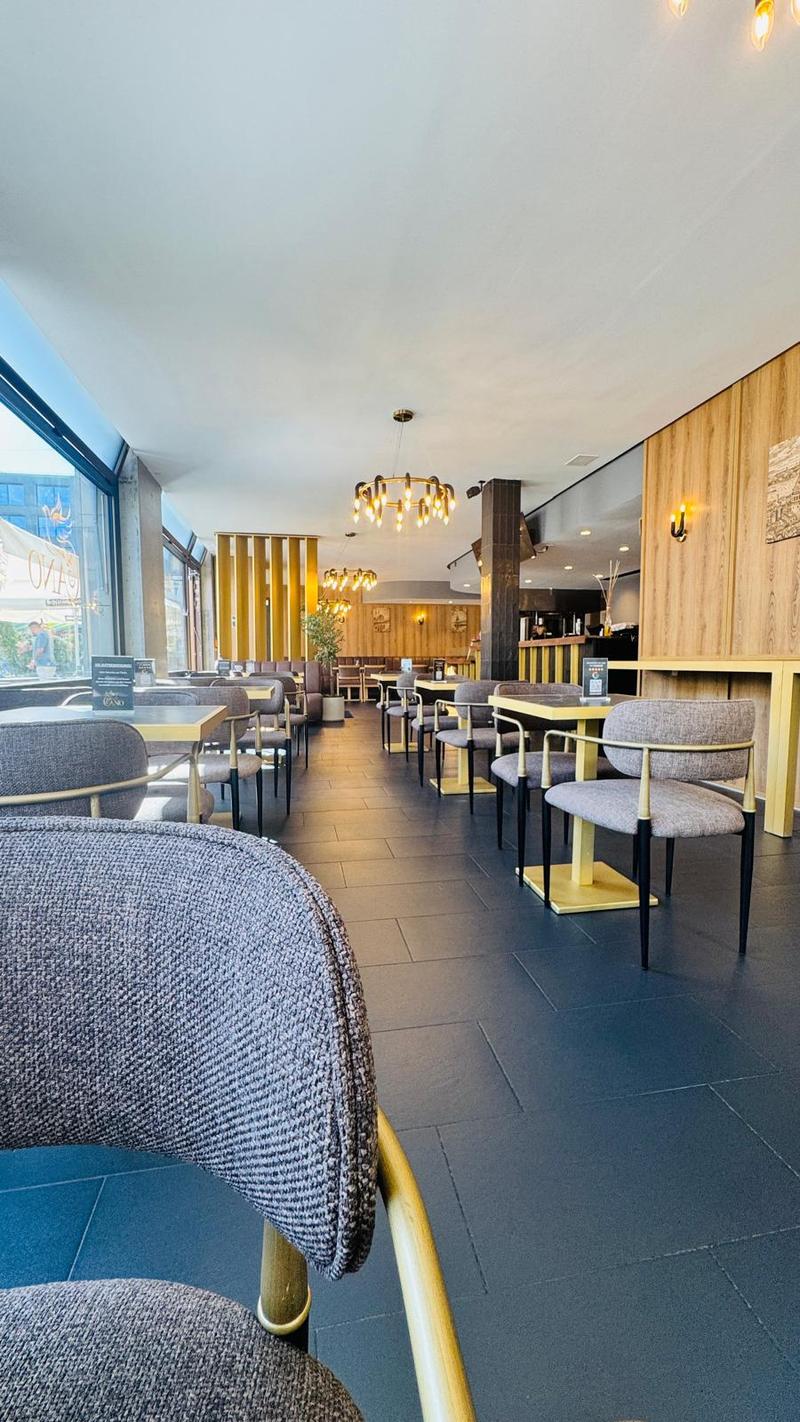 Gewerbefläche für Café/Bar oder Restaurant am Rapidplatz in Dietikon (3)