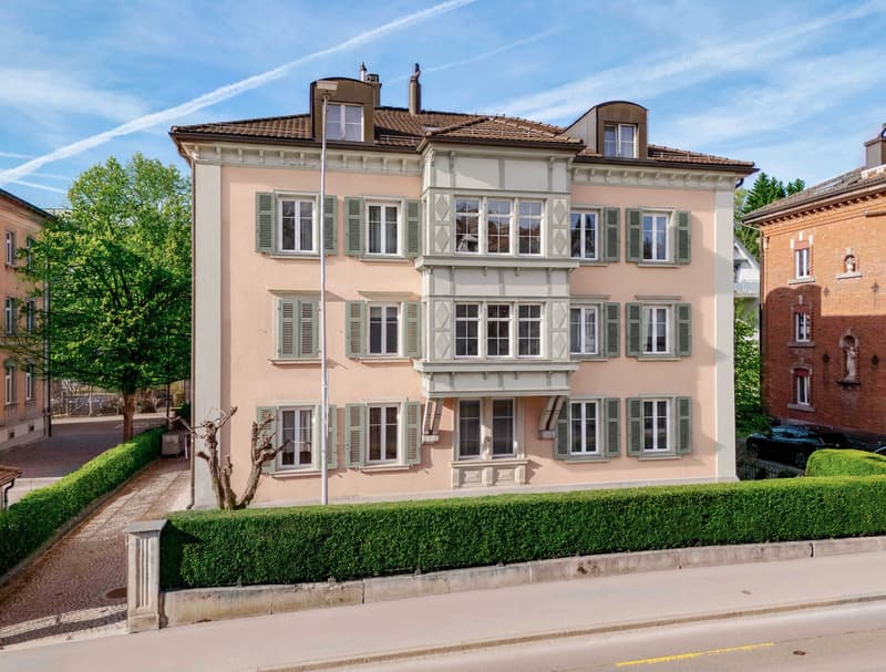 «Bijou Herisau 1920» – herrschaftlich wohnen auf 150 m² (2)