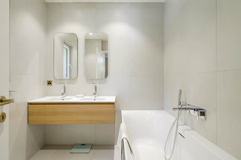 Co-exclusivité – Cologny, villa rénovée 362 m², piscine, sans vis-à-vis (11)