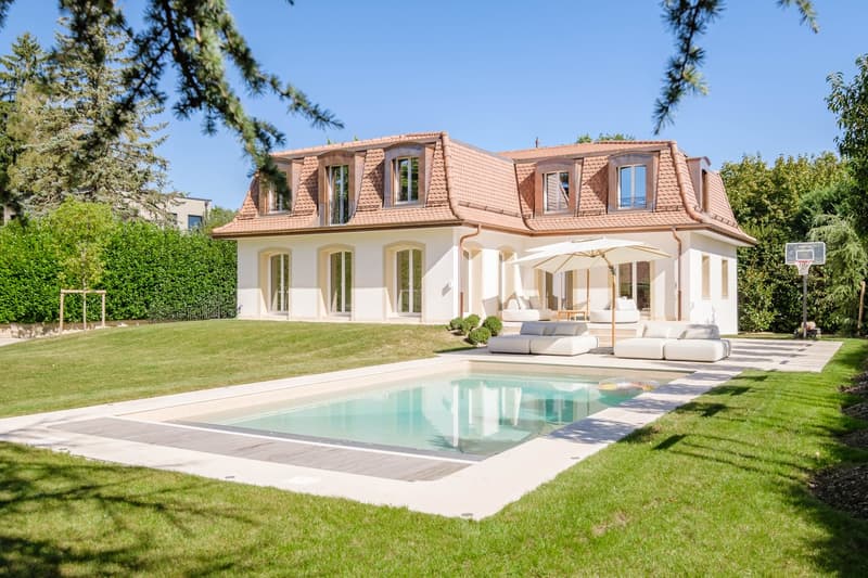 Co-exclusivité – Cologny, villa rénovée 362 m², piscine, sans vis-à-vis (1)