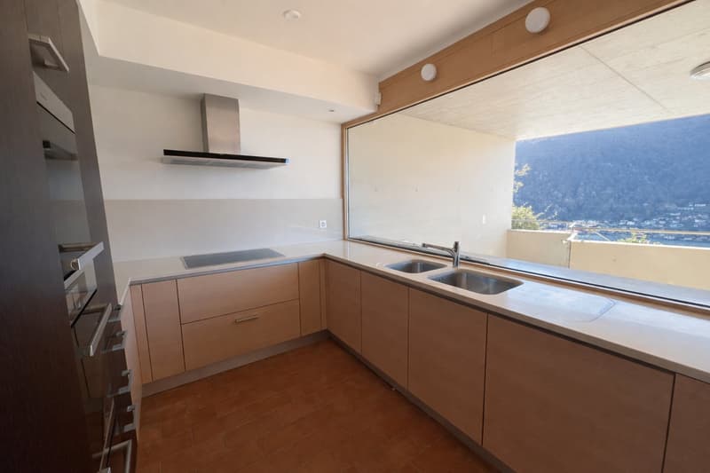 Casa unifamiliare con vista lago (7)