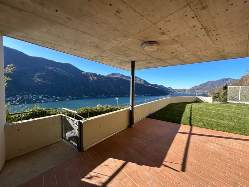 Casa unifamiliare con vista lago (4)