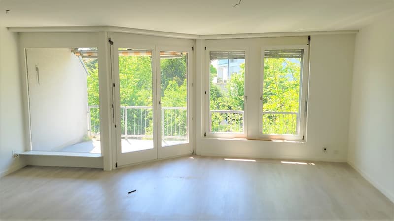 Helle 3.5-Zimmer-Wohnung mit Balkon in Oberwil (7)