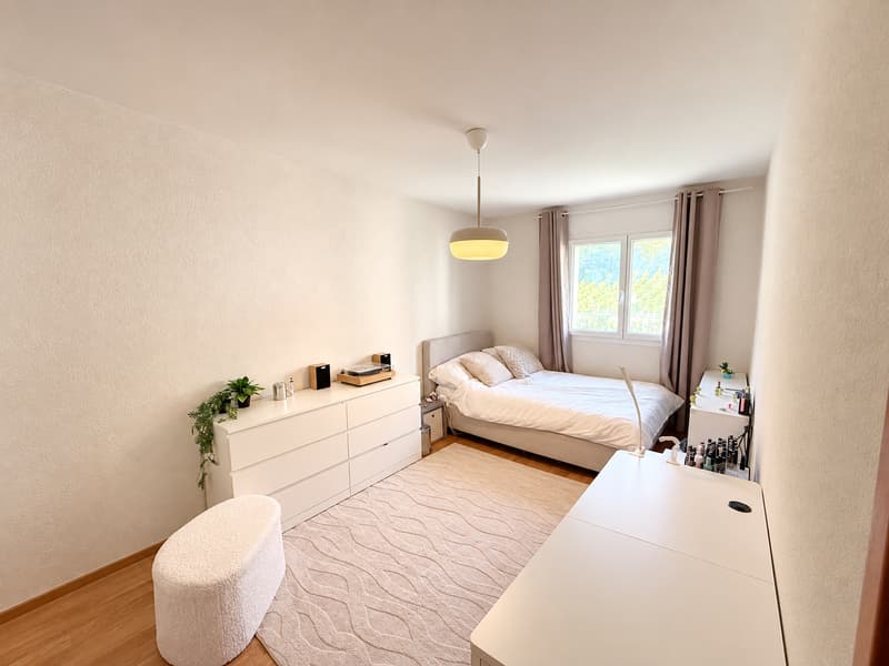 Magnifique appartement 5.5 pièces avec vue dégagée à Sierre (8)
