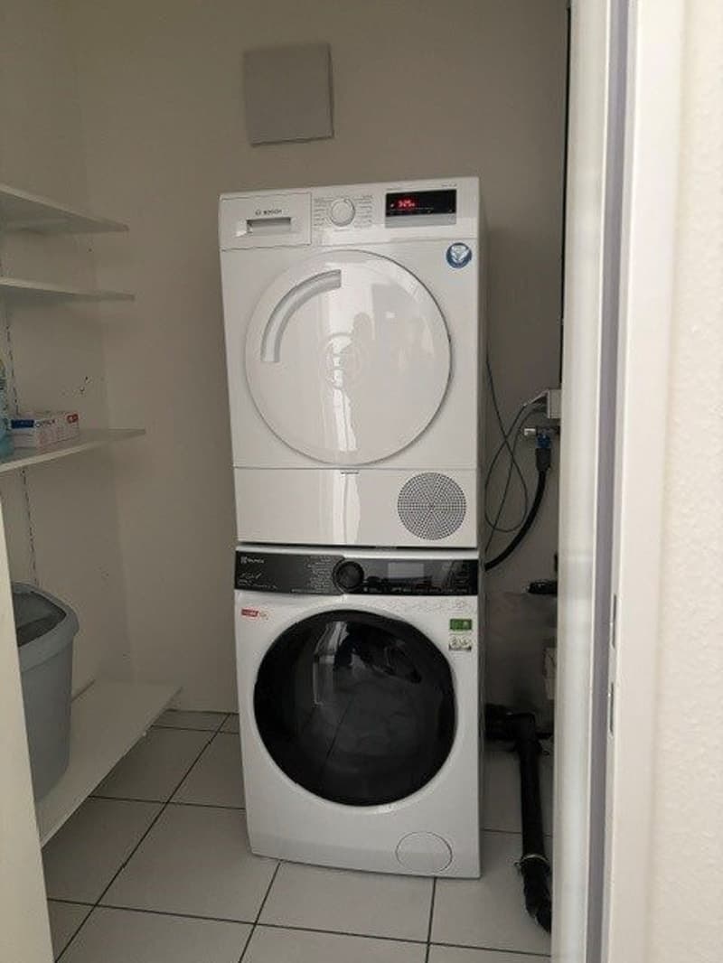 Attraktive Gewerbe- und Bürofläche an zentraler Lage in Binningen (9)