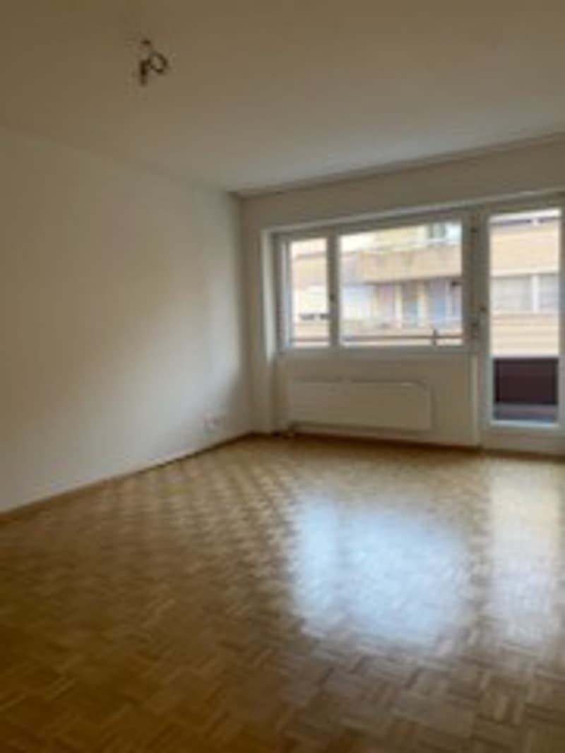 Moderne, helle 3,5-Zimmerwohnung (5)