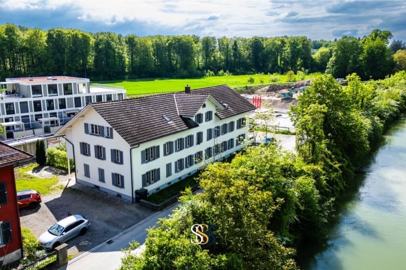 Vollständig renovierter Hausteil mit zwei attraktiven Wohneinheiten (4)