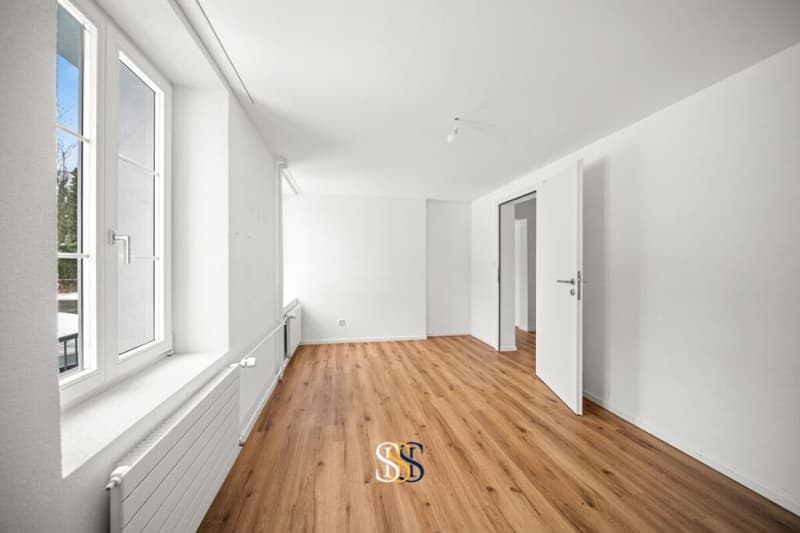 Vollständig renovierter Hausteil mit zwei attraktiven Wohneinheiten (10)