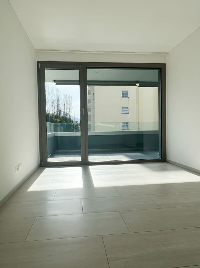 Locarno exklusive 3.5-Zimmer-Wohnung mit grosser Terrasse (5)