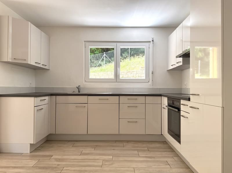 Zweitwohnsitz, 4½-Zimmer-Wohnung in der Nähe von Ascona (4)