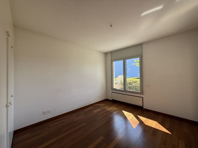 Exklusive Lage in Castagnola 3.5 Zimmer (10)