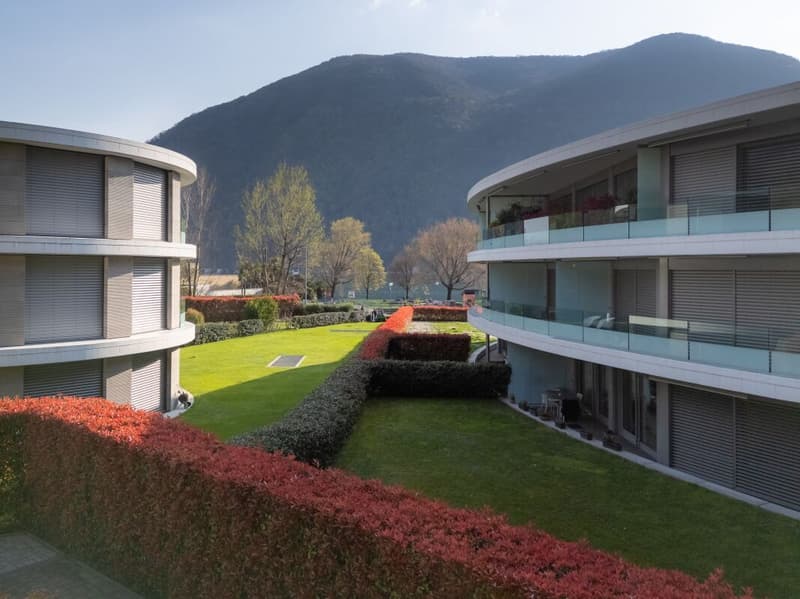 Prestigioso appartamento  4.5 locali a Maroggia (2)