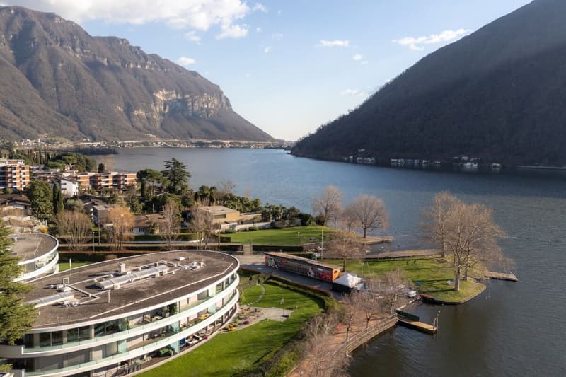 Prestigioso appartamento  4.5 locali a Maroggia (14)
