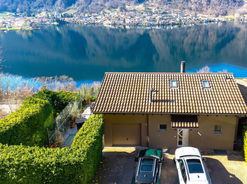 Exklusives Haus inmitten der Natur 180° Seeblick (3)