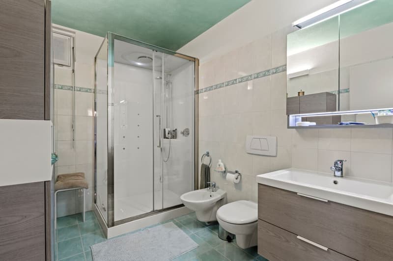 Exklusives Haus inmitten der Natur 180° Seeblick (15)