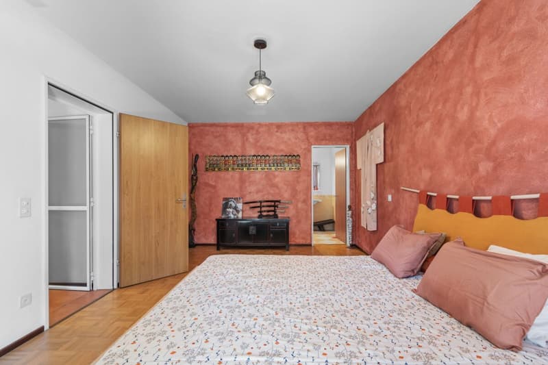 Vivi la bellezza di Capolago: casa con vista mozzafiato sul lago (11)