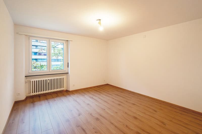 Exklusive 4.5 Zimmer mit Rheinblick und Cheminée (5)