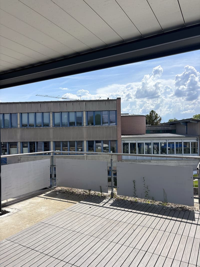 Helle 5.5-Zimmer-Attikawohnung mit grosser Dachterasse - sofort verfügbar (9)