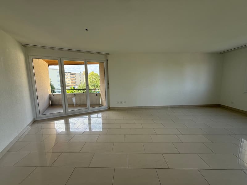 Helle 2.5-Zimmer-Wohnung mit Balkon in ruhiger Lage – Rorschacherberg (5)