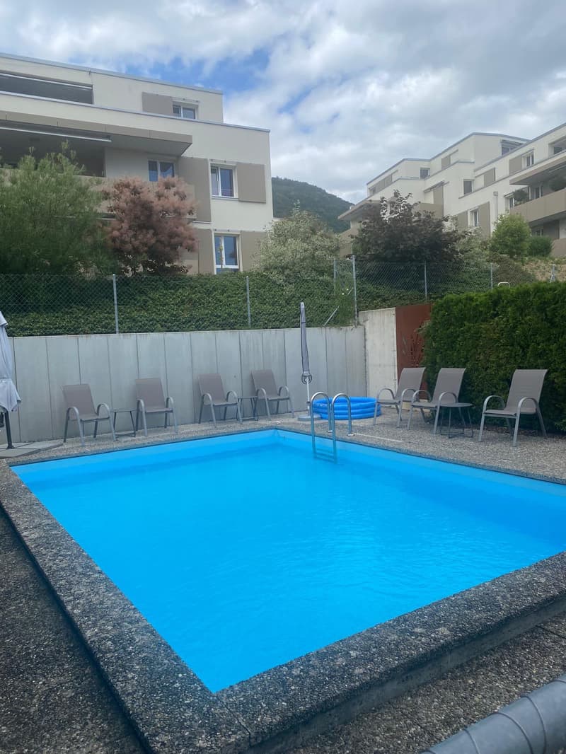 Charmant appartement de 3.5 pièces avec balcon et piscine à La Neuveville (11)