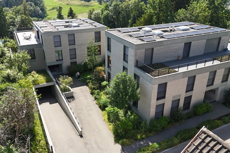 Appartement attique moderne de 3,5 pièces avec vue dégagée (2)