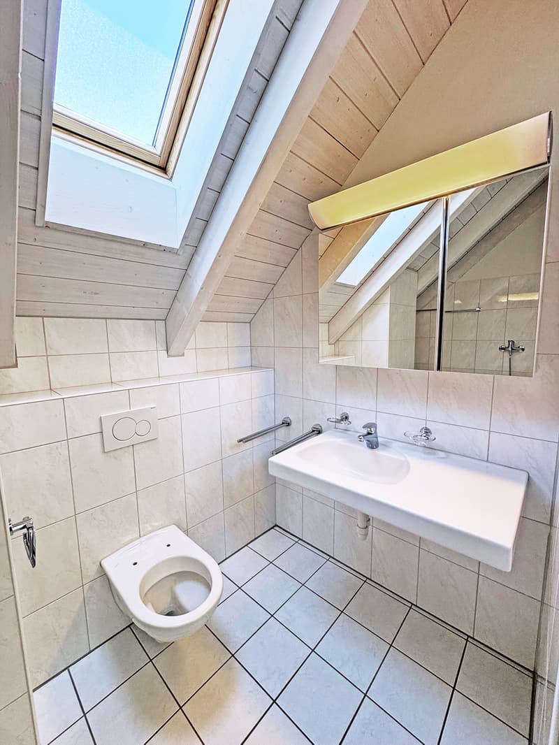 Well-maintained 5.5-room maisonette apartment in Nürensdorf (28)