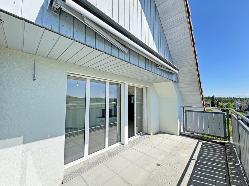 Well-maintained 5.5-room maisonette apartment in Nürensdorf (10)