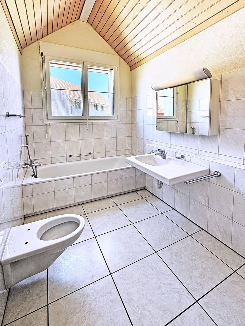 Well-maintained 5.5-room maisonette apartment in Nürensdorf (20)