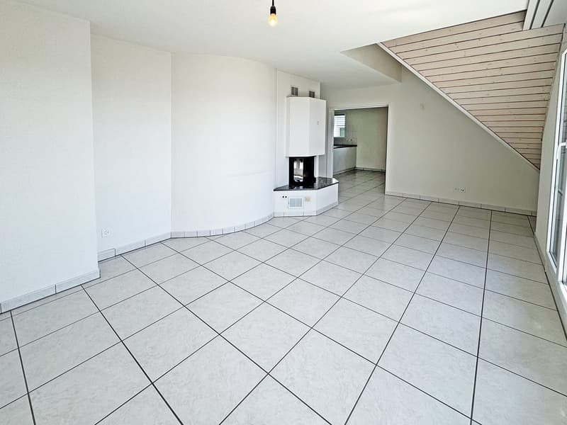 Well-maintained 5.5-room maisonette apartment in Nürensdorf (8)