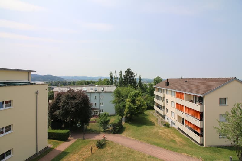Charmante 4.5-Zimmer-Wohnung mit Balkon in Bronschhofen (10)