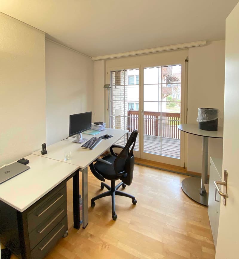 Exklusives Büro in modern renoviertem Bauernhaus mitten im Dorf (7)