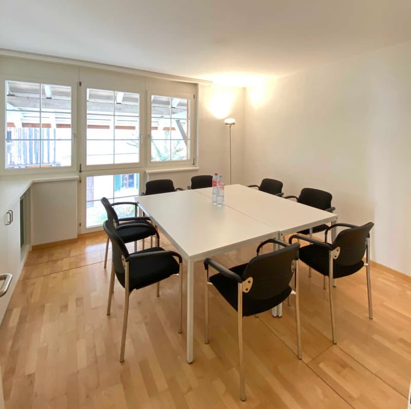 Exklusives Büro in modern renoviertem Bauernhaus mitten im Dorf (5)