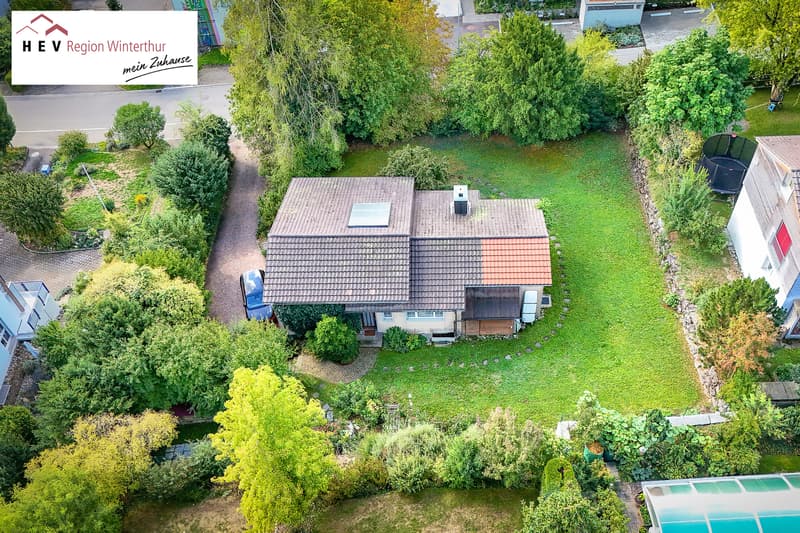 Grosses Grundstück, viele Möglichkeiten (1)