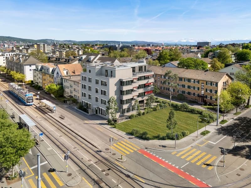 First occupancy: Modern 3.5-room senior apartments (60+) in Zürich-Wiedikon (2)
